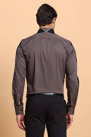 Grey commander shirt