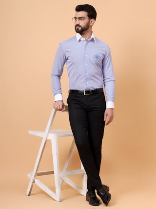 white collar shirt