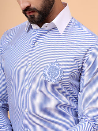 white collar shirt